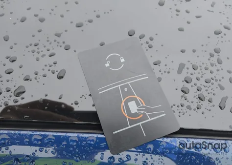 2021 Tesla Model 3 Long Range Dual Motor All-Wheel Drive z USA, uszkodzony, nr VIN 5YJ3E1EB5MF028236